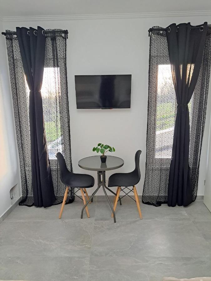 Kevin&Jessica Rooms Giarmata 외부 사진
